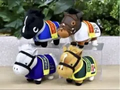 サラブレッドコレクション　馬服マスコットボールチェーン　全4種　ゴールドシップ