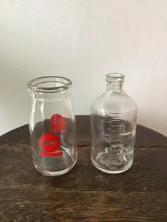 アンティーク　ガラス瓶2点セット