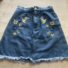 Duk kah刺繍デニムスカート Fサイズ