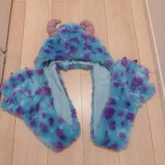 ディズニー　サリーのファンキャップマフラー手袋付き