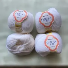 毛糸　カネボウ　ベルベビー　ホワイト　4玉