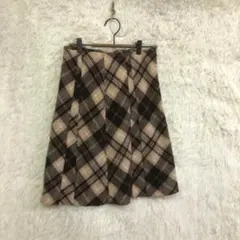 『KUMIKYOKU SIS』(2) チェックスカート