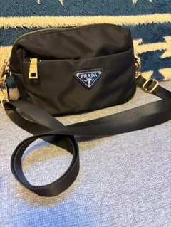 PRADA ブラック ナイロン ショルダーバッグ美品