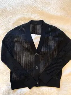 ユニクロ　ブラック　透かし編みカーディガン　Sサイズ