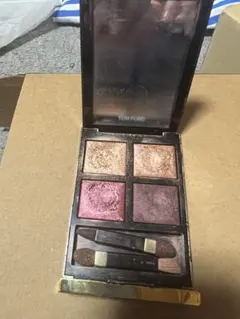 TOM FORD アイ カラー クォード 4A ハネムーン