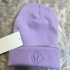 lululemon ラベンダー ニット帽 新品タグ付きのサムネイル