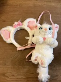 ディズニー マリーちゃんカチューシャ、ぬいぐるみポーチ