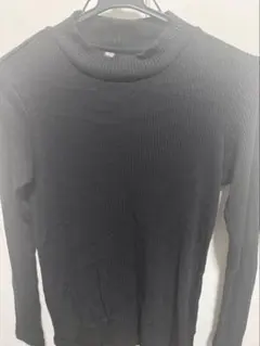 UNIQLO タートルネック ニット