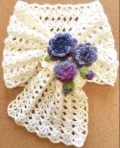 ミニマフラー　柔らか　ハンドメイド　手編み　編み物　モチーフ　お花