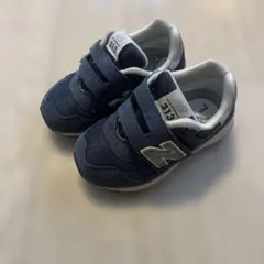 ニューバランス 313