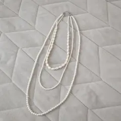 antiqua　3連パールネックレス　美品
