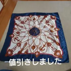 アースミュージックエコロジーのスカーフ