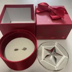 ダイヤモンド　ピアス