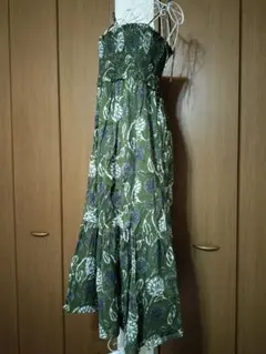 ZARA EUR Mサイズ ボタニカル柄シャーリングキャミソールドレス