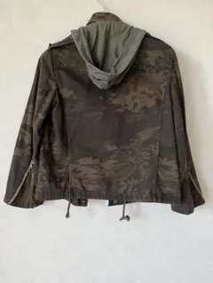 Item thumbnail for item 455147aa-0b67-4e36-a030-7aca2f3c4476