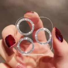 (全保護)キラキラ iPhone 14 カメラカバー レンズカバー シルバー