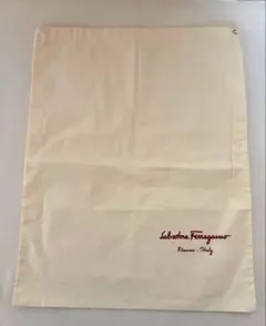 Salvatore Ferragamo 保存袋 巾着
