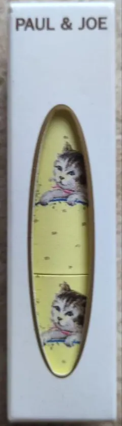 値下 PAUL & JOE リップスティック ケース 猫柄 新品（ケース）のサムネイル