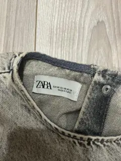Zara Tシャツ