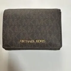 Item thumbnail for item 50c7f32d-e6f3-471f-b6a4-391a8906394b