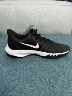 タイムセール！！ナイキ　プレシジョンV バッシュ　バスケ　全新全箱CW3403のサムネイル