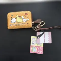 新品未使用サンリオキャラクターズ　キーケース 中身の見えるクリア窓付き かわいい