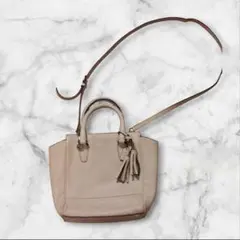 COACH ショルダーバッグ ベージュ タッセル付き