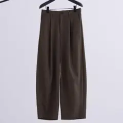 【UNITED TOKYO】バレルチノパンツ ハイツイストコットンのサムネイル
