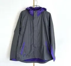 NIKEグレー/パープル フード付きマウンテンパーカー