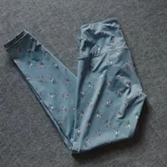 Chacott　チャコット　花柄 青 ヨガレギンス Mサイズ