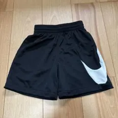 Nike DRI-FIT ブラック ハーフパンツ S 140cm