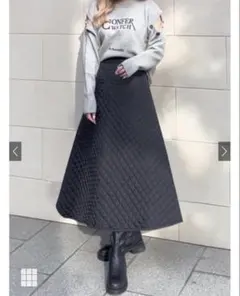 グレイル　キルティングフレアロングスカート