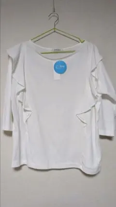 袖フリル Tシャツ