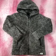 モコモコパーカー