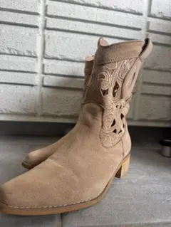 ベージュ スエード ウエスタンブーツ