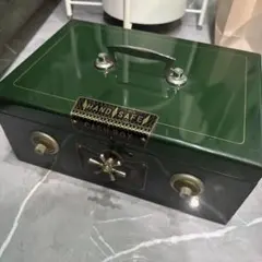 Item thumbnail for item 6c78cd0e-c748-4c50-b068-184babac06d6