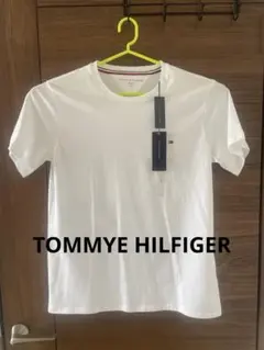 TOMMY HILFIGER ホワイト Tシャツ L 新品未使用