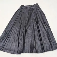 INGNI イング 【F】プリーツスカート 合皮 美品 ロング レディースのサムネイル