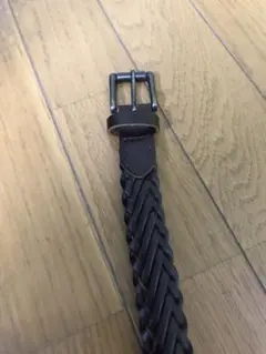 編み込みデザイン ベルト 茶色