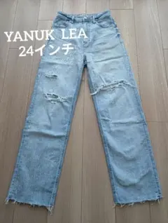 Item thumbnail for item a2c20eaf-e4dc-499d-8dec-28430bf7a178