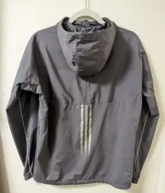 adidas ジャケット　メンズ　М
