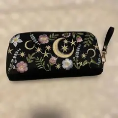 インド刺繍入り長財布 黒色 花と星