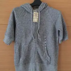 無印　パーカー