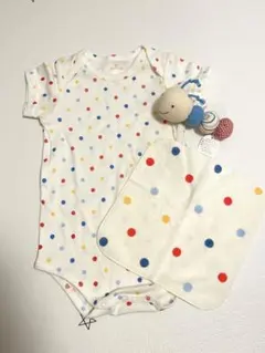 赤ちゃんの城　ロンパース 80cm ハンカチ、おもちゃ付き