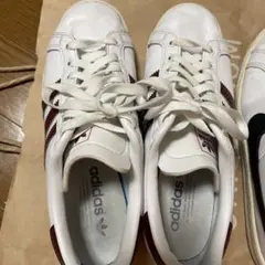 adidas ホワイト/NIKE ホワイト