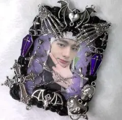 トレカケース ホイップデコ ゴシック 韓国 推し活 トレカ 黒 紫 シルバー