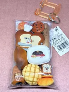 『パンどろぼう』おいしいパンがいっぱい ガチャ詰め合わせ バタール チョココロネ