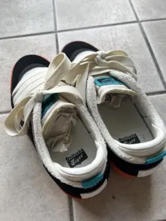 オニツカタイガー