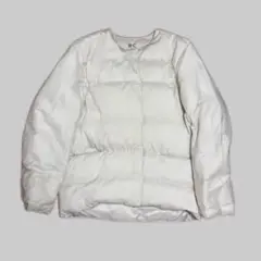 ホワイト ダウンジャケット
