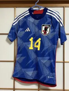 サッカー日本代表伊東純也ユニフォームのサムネイル